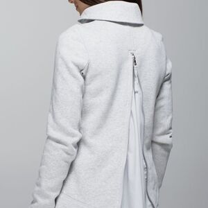 Lululemon En Route Jacket